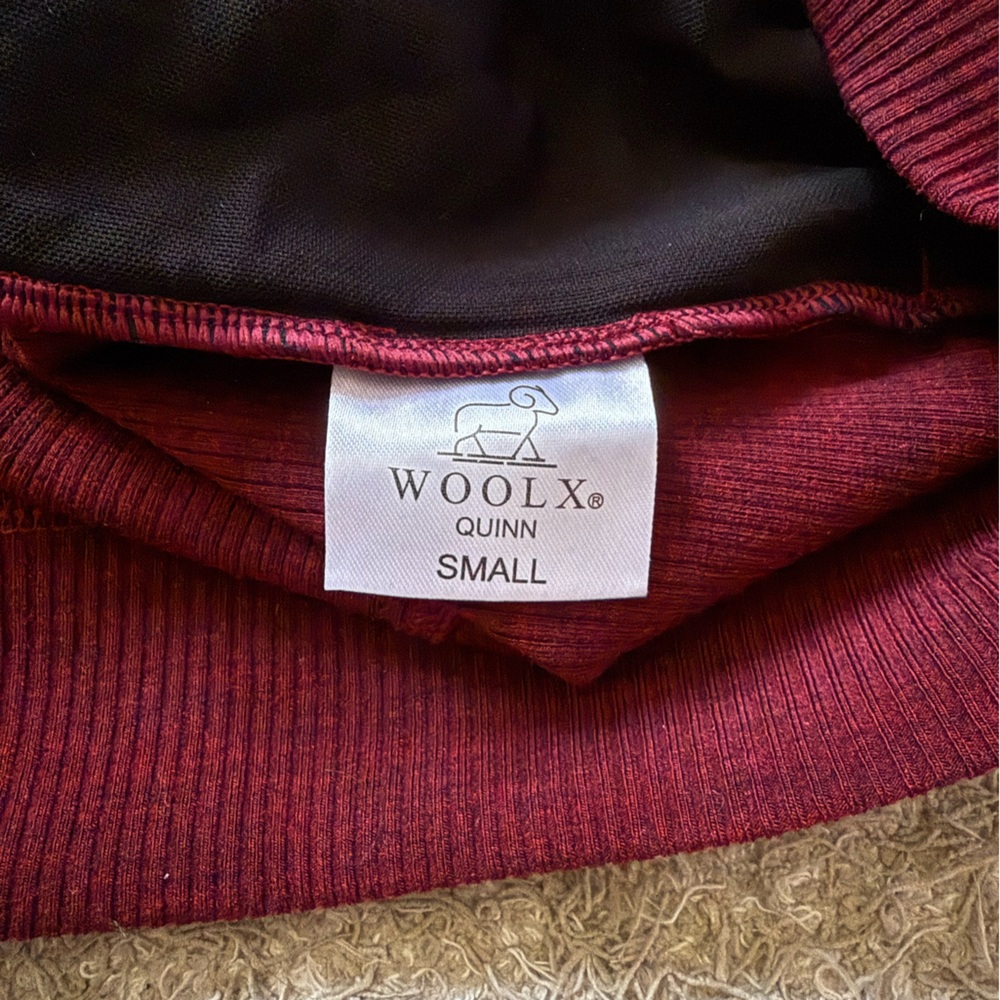 NWOT Woolx Quinn Quarter-Zip Top Cranberry S! - Picture 4 of 5